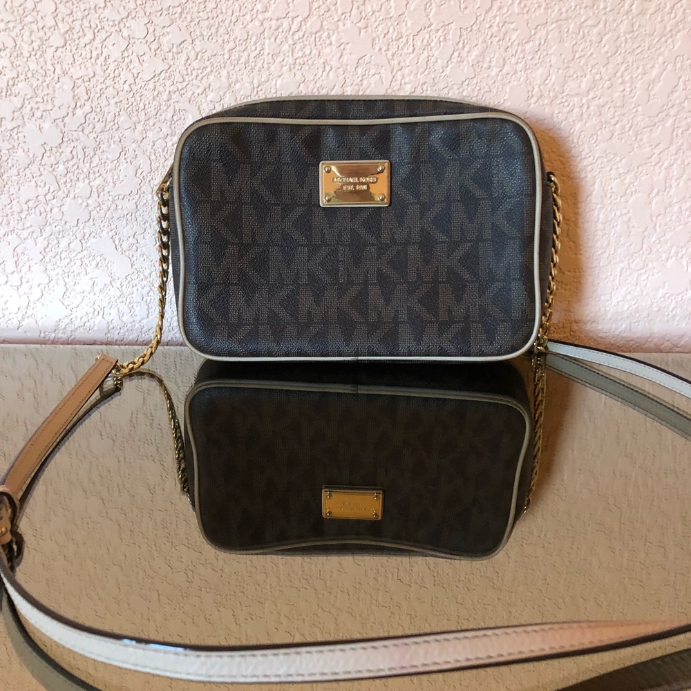 Michael Kors Crossbody Bag